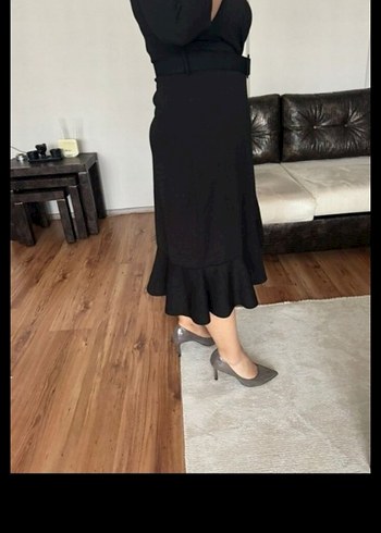 Siyah V Yakalı Midi  Elbise - Görsel 2