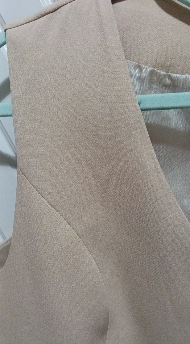 Bej Düğmeli Kadın Yelek - Görsel 5