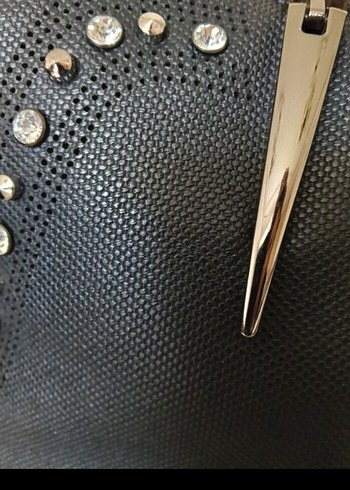 Siyah Deri Tokalı Gotik Kadın Çanta - Görsel 4