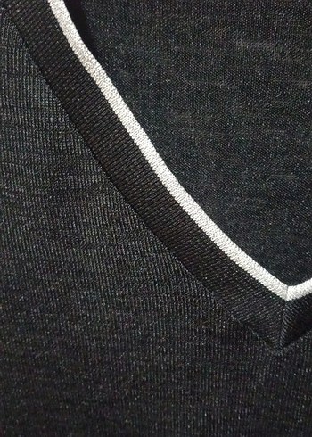 siyah V Yakalı Kadın  bluz - Görsel 3