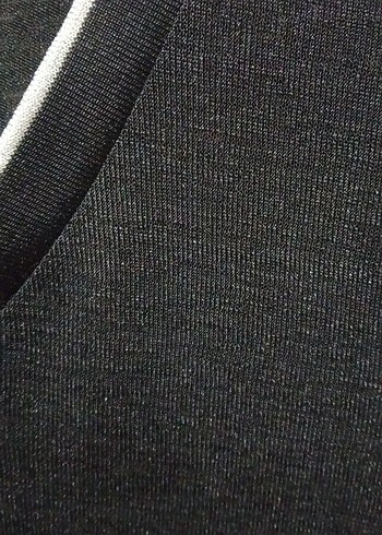 siyah V Yakalı Kadın  bluz - Görsel 4