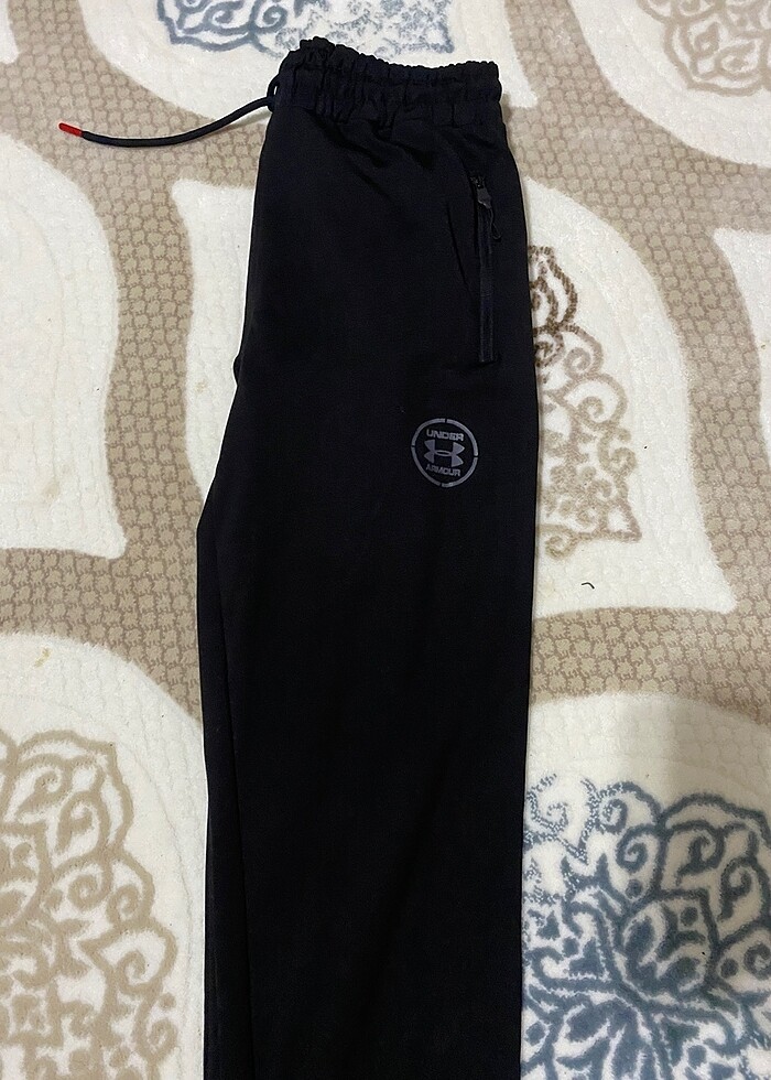 Under Arma Eşorfman - Görsel 2