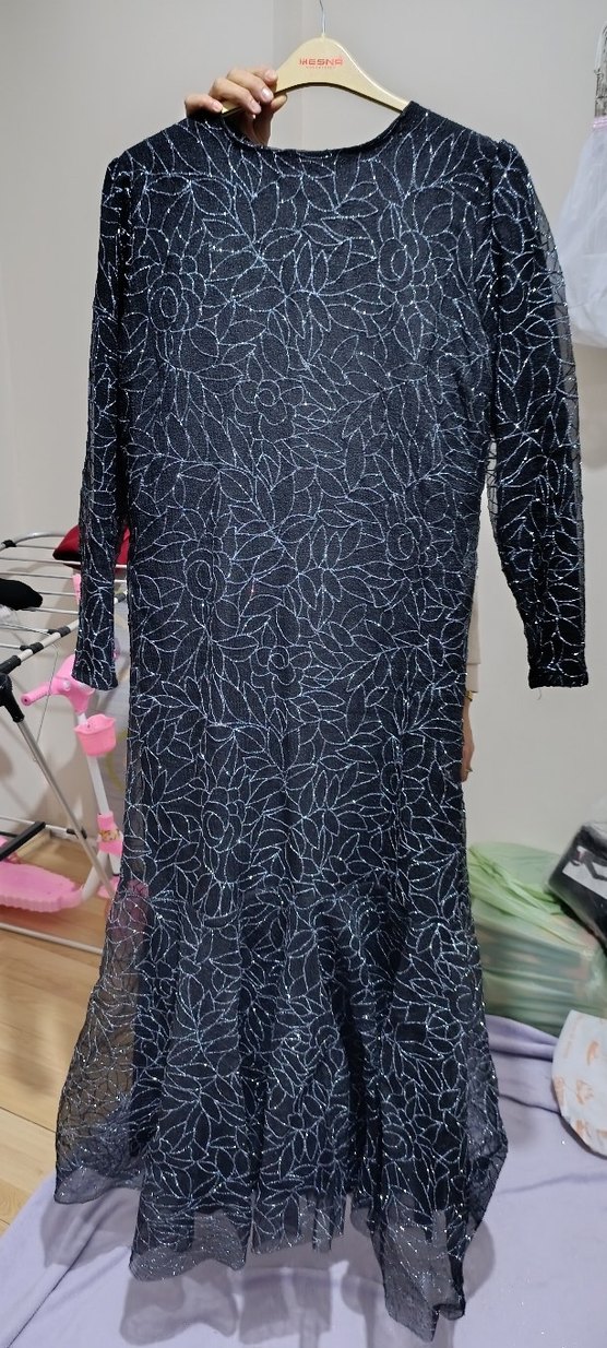 Uzun Kollu Siyah Desenli Kadın Abiye Elbise - Görsel 2