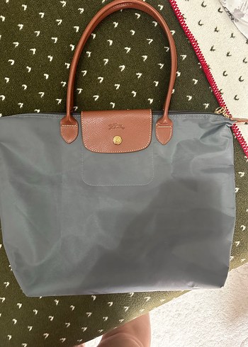 Longchamp büyük boy çanta