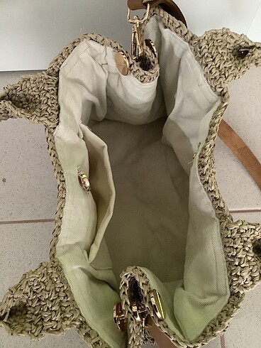 Beden Miu Miu El Örgüsü