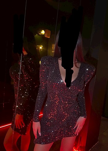 Taşlı parti elbisesi v yaka vatkalı - Görsel 2