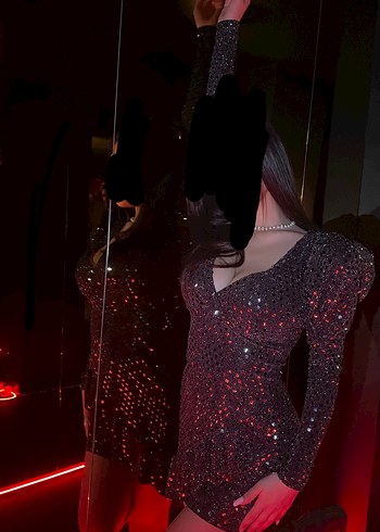 Taşlı parti elbisesi v yaka vatkalı - Görsel 3