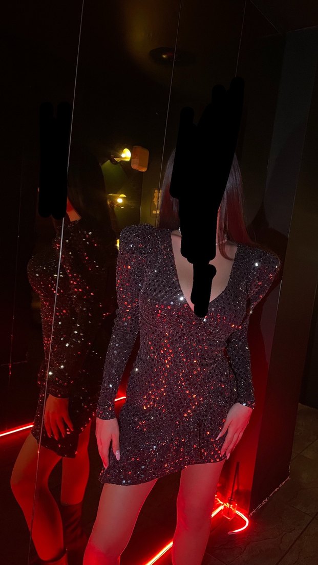 Taşlı parti elbisesi v yaka vatkalı - Görsel 2