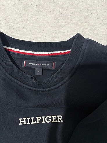 Tommy Hilfiger Orijinal Marka Tommy Hilfiger Lacivert Sweatshirt