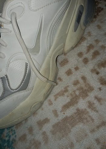 Beyaz Nike Spor Ayakkabı - Görsel 4