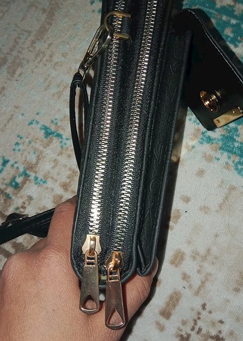 Siyah Deri Kadın Çapraz Çanta - Görsel 4