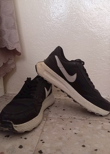 Nike Siyah Kadın Spor Ayakkabı
