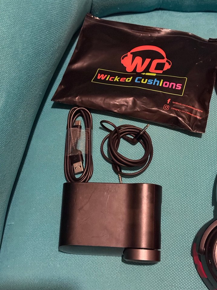 Steelseries arctis nova pro wireless + jel pad - Görsel 5