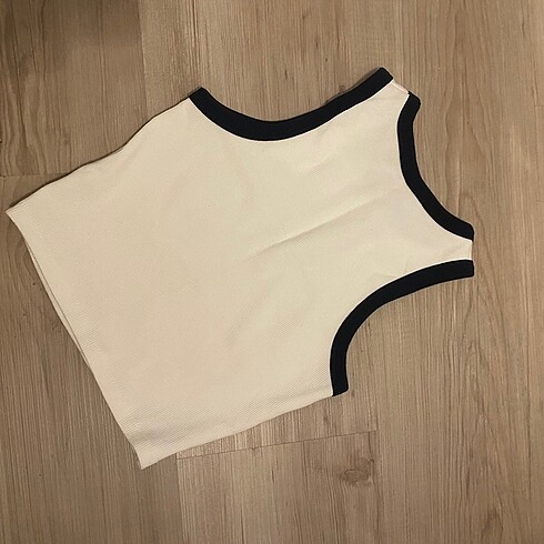 s Beden beyaz Renk tommy hilfiger yazılı halter yaka beyaz crop