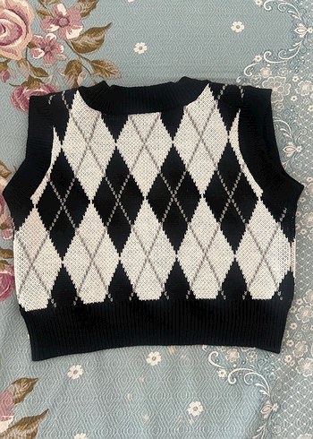 Siyah Desenli V Yaka Kadın Triko Süveter - Görsel 2