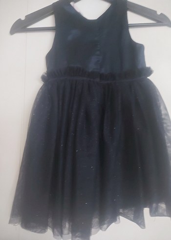 Kız Çocuk Siyah Fırfırlı Kolsuz Elbise - Görsel 4