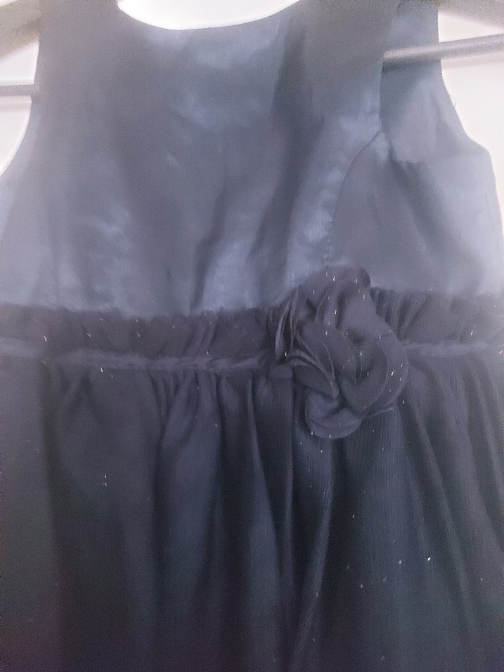 Kız Çocuk Siyah Fırfırlı Kolsuz Elbise - Görsel 3