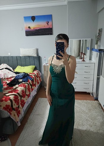 Yeşil Parlak Straplez Abiye Elbise - Görsel 3