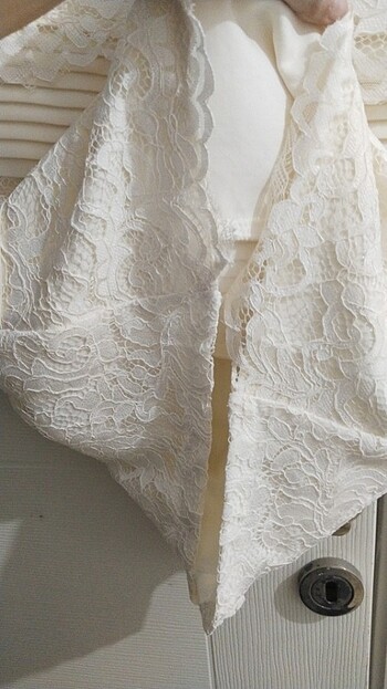 Dantelli midi boy abiye elbise  kırık beyaz krem rengi tonu - Görsel 8