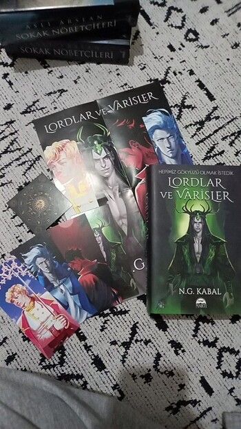 ciltli imzali lordlar ve varisler kitabi