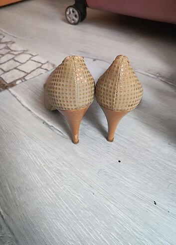 Diğer Yılan Derisi Görünümlü Ayakkabı Yüksek Topuklu Bej Stiletto