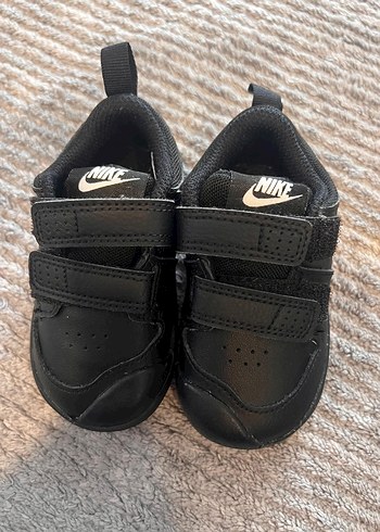 21 Beden siyah Renk Nike Erkek Çocuk Siyah Sneakers Velcro