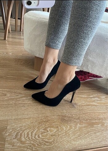 38 Beden siyah Renk Siyah süet stiletto