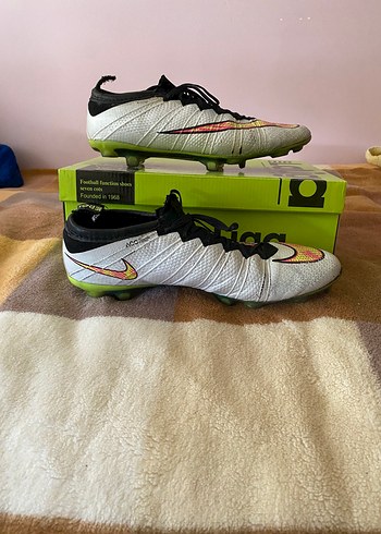 Nike Eski Sezon elite Krampon