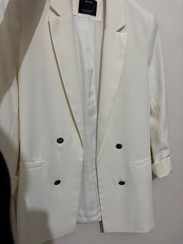 m Beden beyaz Renk BERSHKA beyaz blazer ceket