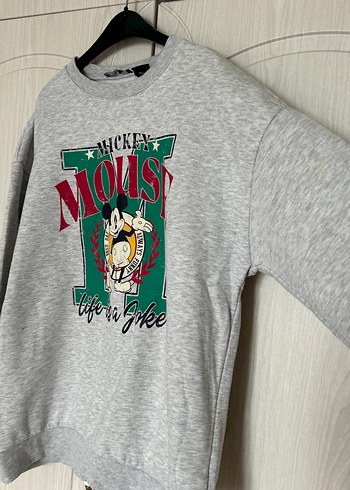 s Beden Gri Mickey Mouse Baskılı Kadın Sweatshirt