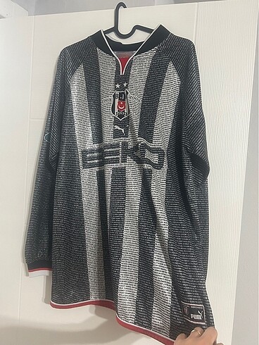 Besiktas 100. Yil 700 Isimli Forma