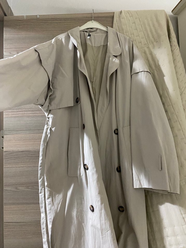 Uzun Keten Trençkot Düğmeli Yakalı - Görsel 2