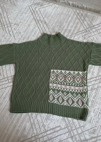 Yeşil Boğazlı Triko Kazak - Görsel 2