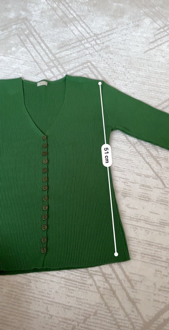 Düğmeli Yeşil V Yaka Kadın Kazak-Hırka - Görsel 4