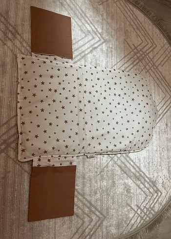 Kahverengi Fiyonk Detaylı Bebek Alt Açma Minderi - Görsel 2