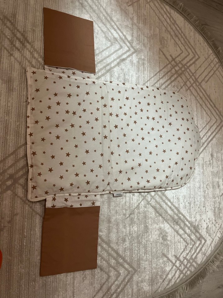 Kahverengi Fiyonk Detaylı Bebek Alt Açma Minderi - Görsel 2