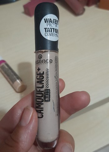 Essence Camouflage+ Mat Kapatıcı Beige