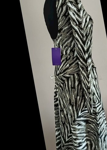 Diğer JOINUS marka Gri Zebra Desenli asımetrık elbise