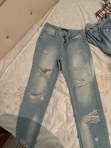 Yırtık mom jean