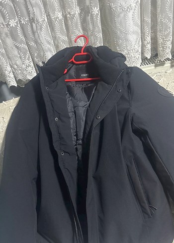 Colin's Siyah Kapusonlu Colins Mont İci Kalindir