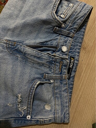 Mavi Jeans