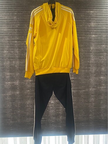 l/xl Beden sarı Renk Adidas eşofman takımı sıfır ürün