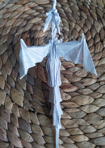 Beden çeşitli Renk Beyaz Pastel Origami Ejderha Figürü