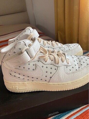 Nike air force bilekte spor ayakkabı