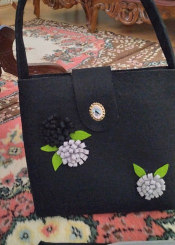 Çiçek Detaylı Siyah Keçeden Vintage Kadın Çanta.Sıfır ürün - Görsel 4