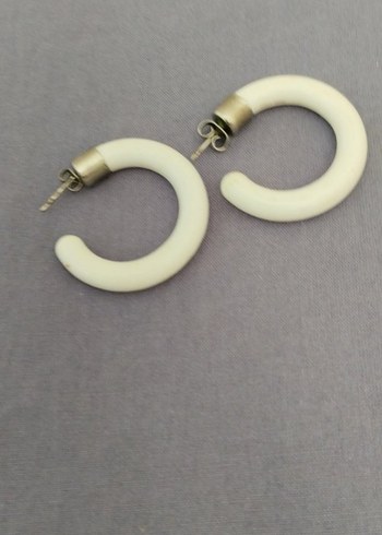 Beyaz Halka Küpeler - Görsel 3