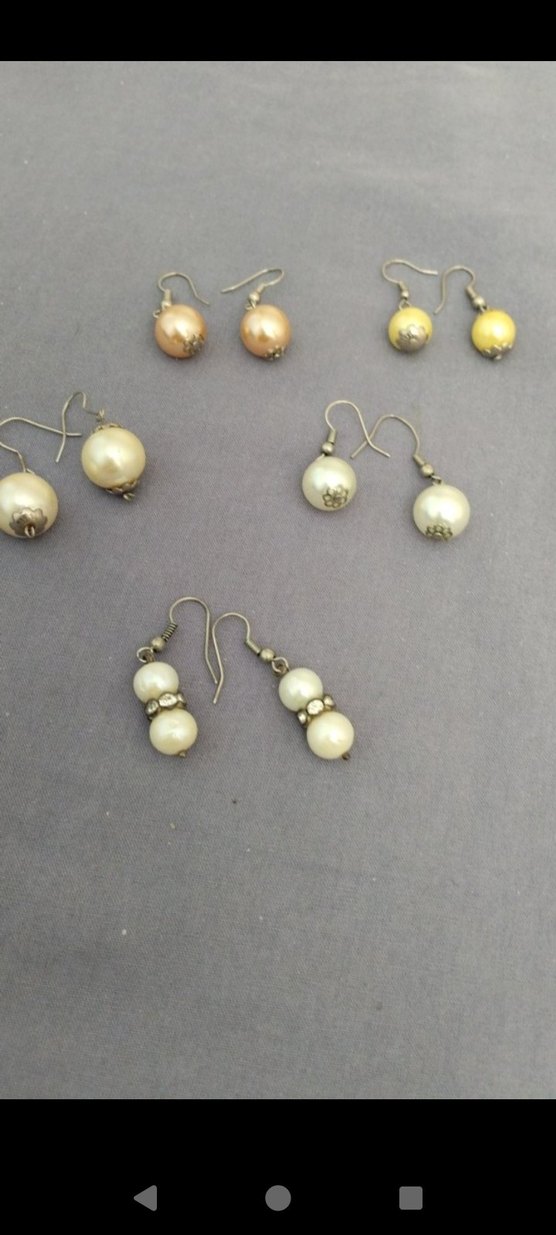 Bej Boncuklu Midi Kadın Küpeler..Tane 50 TL - Görsel 2