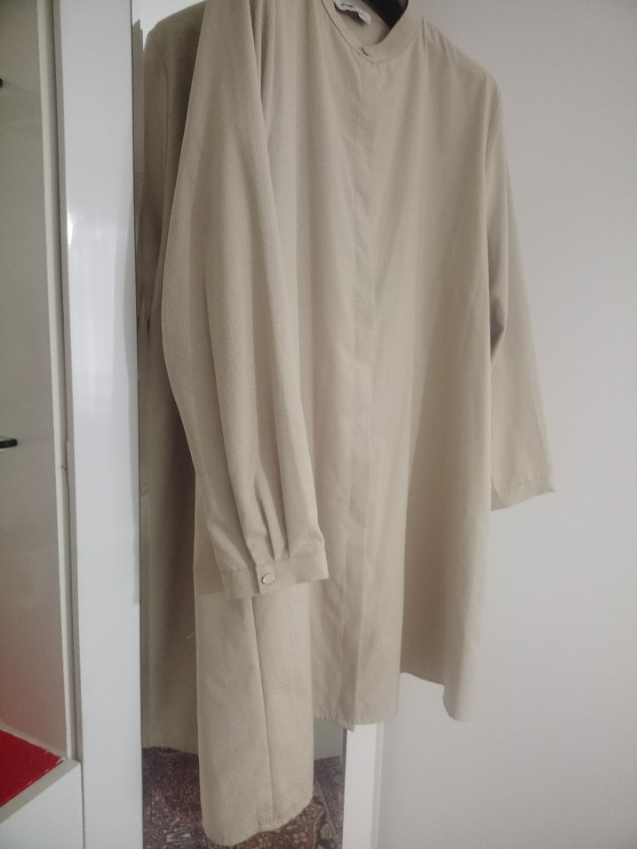 LCW Grace marka 46 beden Haki Yaka Krem rengi Salaş Gömlek-Tunik - Görsel 4