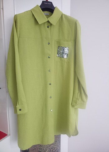 PYS marka 3 nmara Yeşil renk,Cepli,Yırtmaç detaylı Bayan Gömlek - Görsel 13
