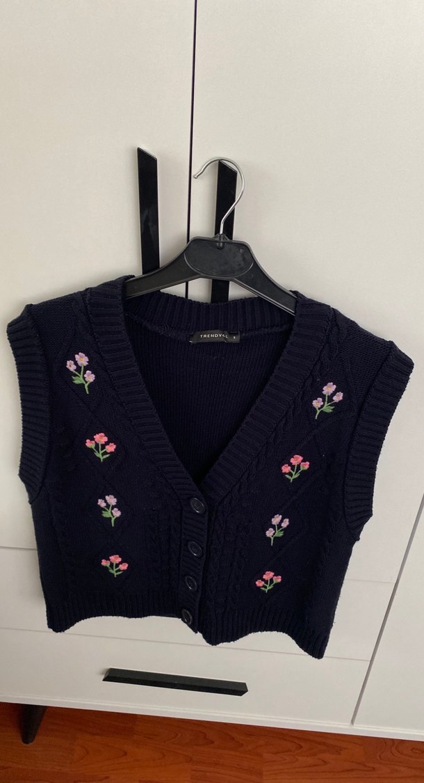 Nakışlı Örgü Kadın Süveter - Görsel 5